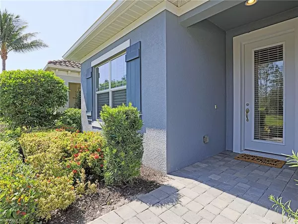 Fort Myers, FL 33966,7572 Cypress Walk DR