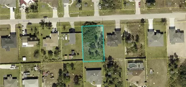 3813 5th ST SW, Lehigh Acres, FL 33976