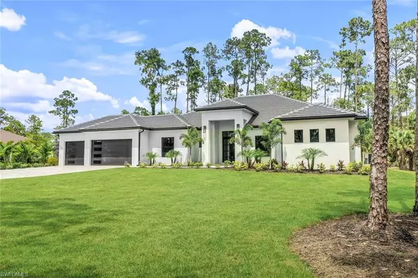 Naples, FL 34117,662 9th ST SW