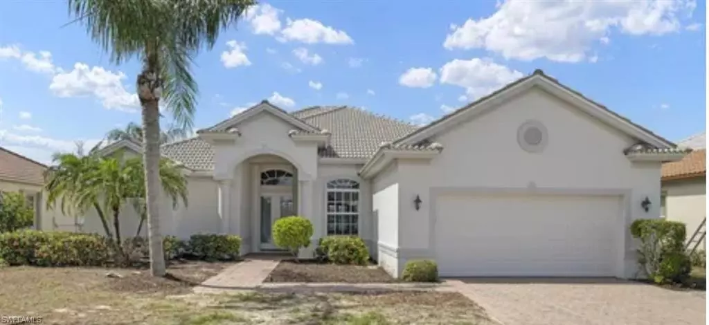 11039 Sea Tropic LN, Fort Myers, FL 33908