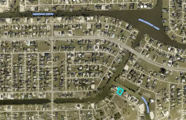 Cape Coral, FL 33909,523 NE 5th AVE