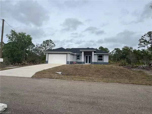 101 Terry AVE N, Lehigh Acres, FL 33971