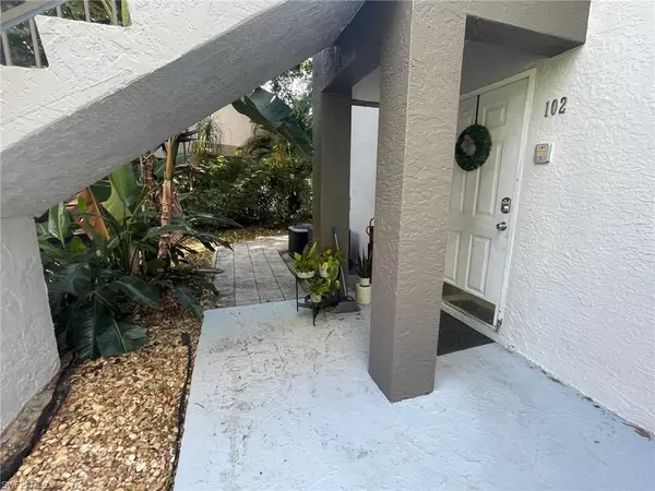 Bonita Springs, FL 34135,11900 Forest Mere DR #202