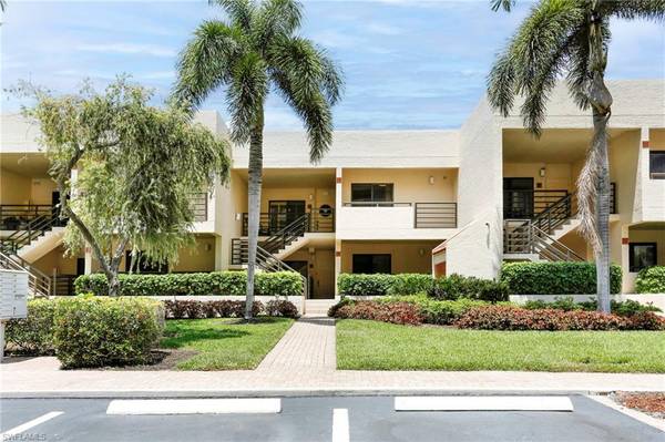 6320 Pelican Bay BLVD #T6, Naples, FL 34108