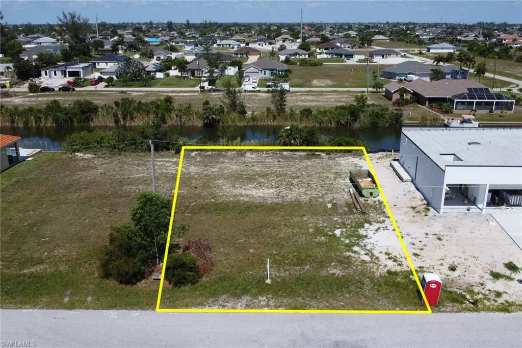 Cape Coral, FL 33993,1015 NW 25th PL