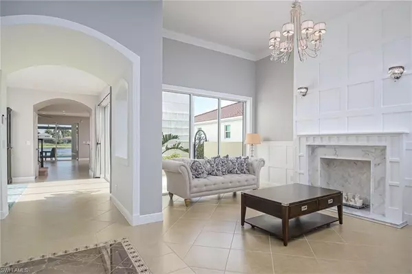 Naples, FL 34112,7742 Martino CIR