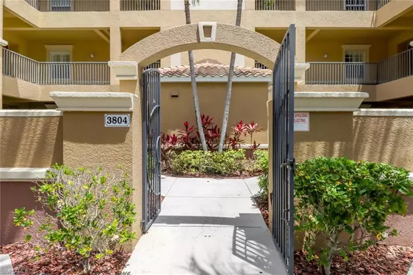 Cape Coral, FL 33914,3804 Agualinda BLVD #303