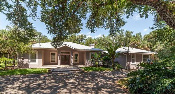 1170 Firebrand CT, Labelle, FL 33935