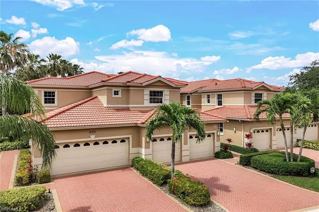 Naples, FL 34119,565 El Camino Real #7201