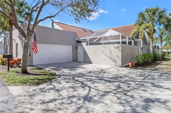 4325 Covey CIR #10B, Naples, FL 34109