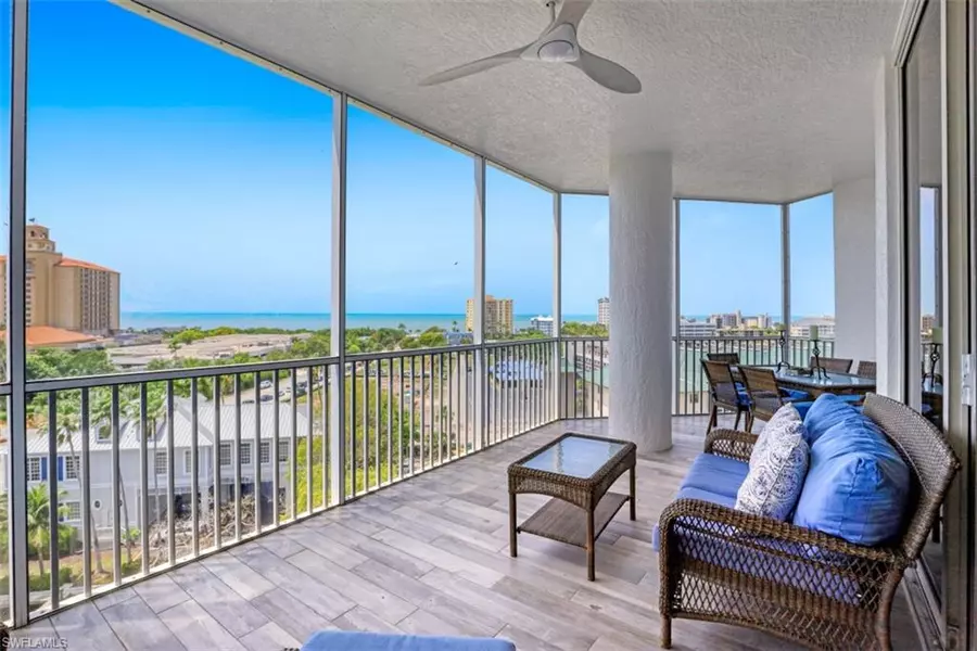 400 FLAGSHIP DR #802, Naples, FL 34108