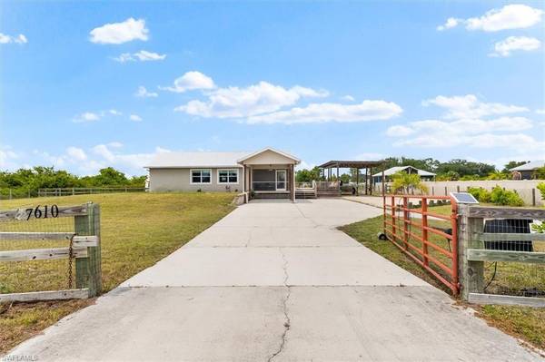 7610 15th TER, Labelle, FL 33935