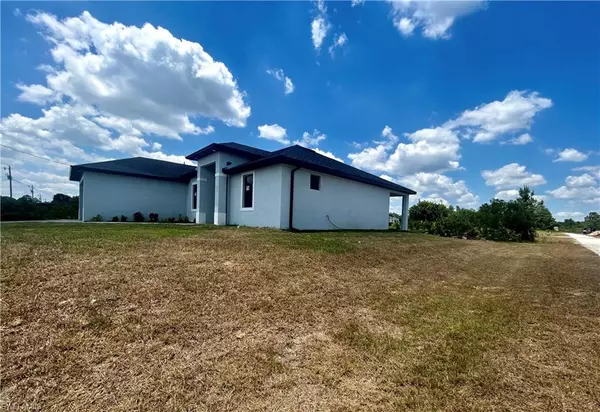 Lehigh Acres, FL 33971,2600 25TH ST W