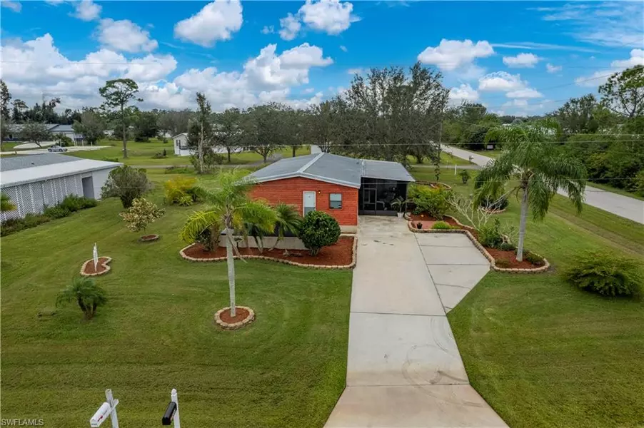 27990 Leatherwood CIR, Punta Gorda, FL 33950