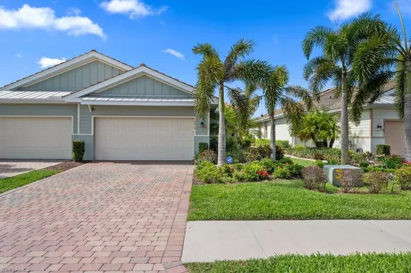 Naples, FL 34114,14815 Edgewater CIR