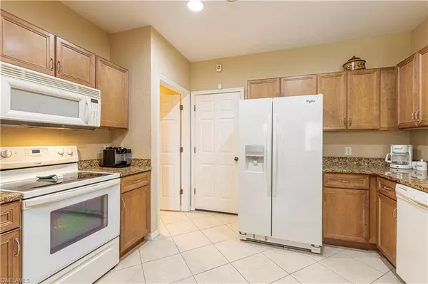 Fort Myers, FL 33908,9807 Solera Cove Pointe #103