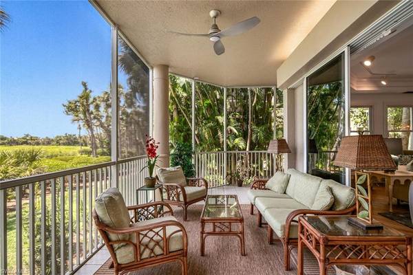 Sanibel, FL 33957,5657 Baltusrol CT #1B