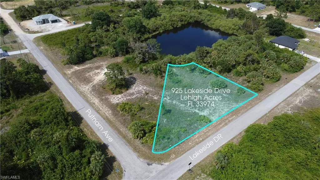 Lehigh Acres, FL 33974,925 Lakeside DR