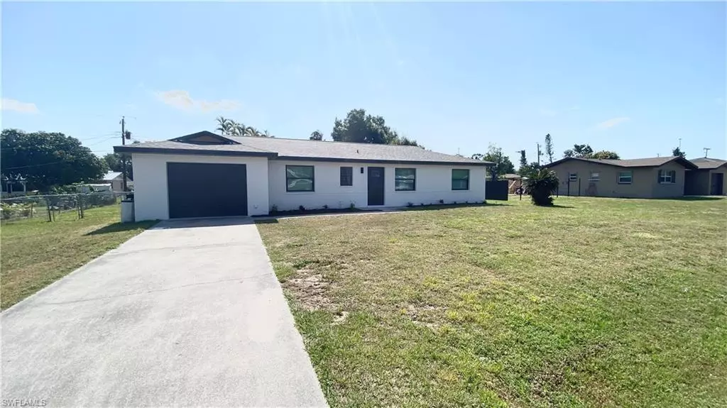 216 Utah AVE, Fort Myers, FL 33905