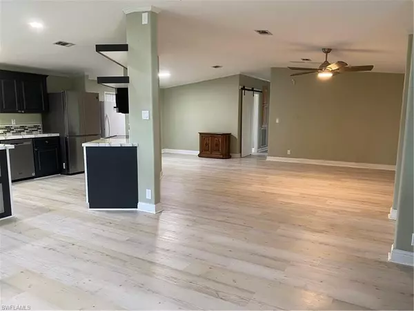 Moore Haven, FL 33471,928 Yacht Club WAY NW