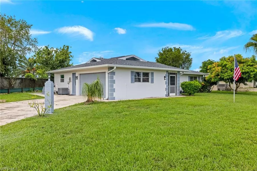 226 S Lake DR, Lehigh Acres, FL 33936