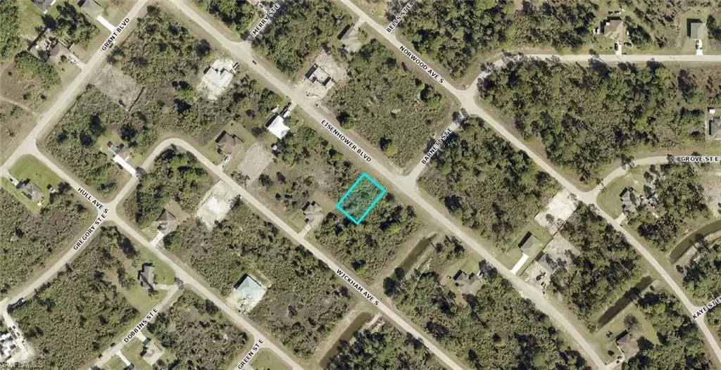 418 Eisenhower BLVD, Lehigh Acres, FL 33974