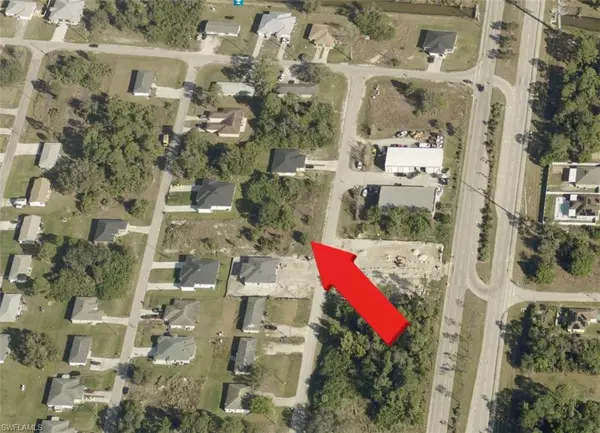 Lehigh Acres, FL 33973,116/118 Gretchen AVE S