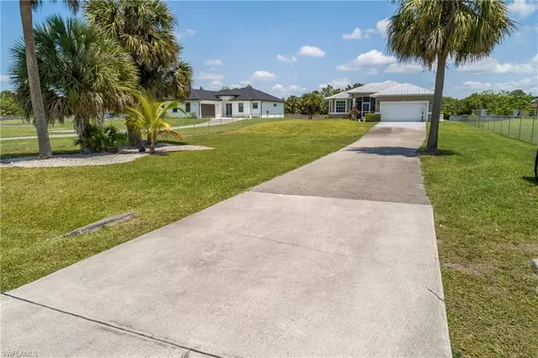 Naples, FL 34120,3521 24th AVE NE