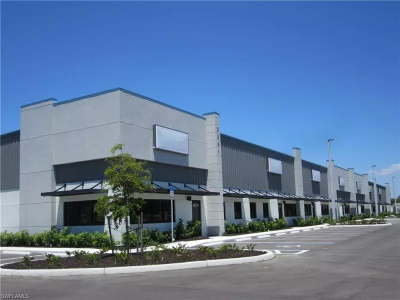 2351 Crystal DR #104, Fort Myers, FL 33907