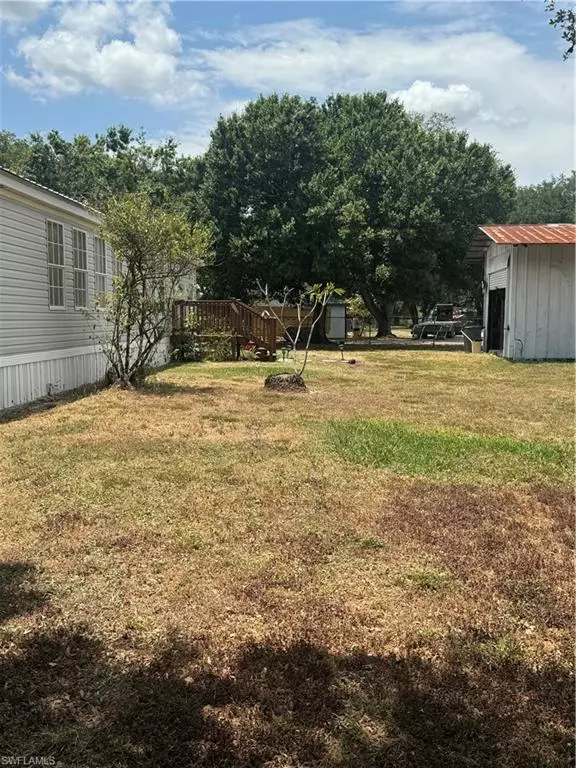 Clewiston, FL 33440,143 Oak DR