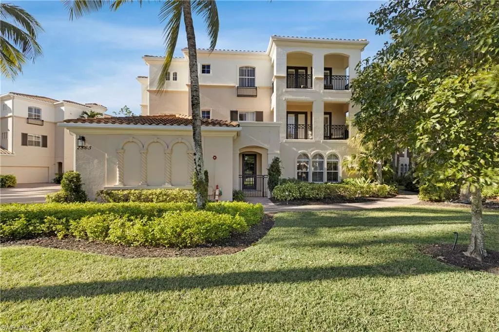 Naples, FL 34109,2863 Tiburon BLVD E #102