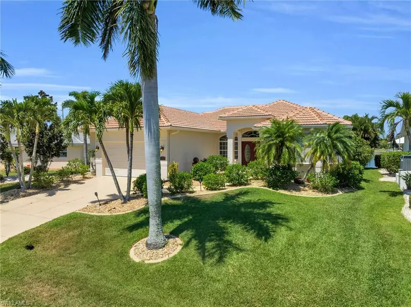 1374 Pine Siskin DR, Punta Gorda, FL 33950