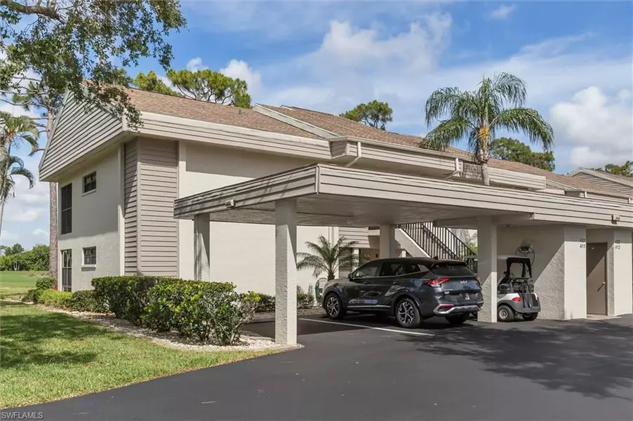 5625 Trailwinds DR #412, Fort Myers, FL 33907