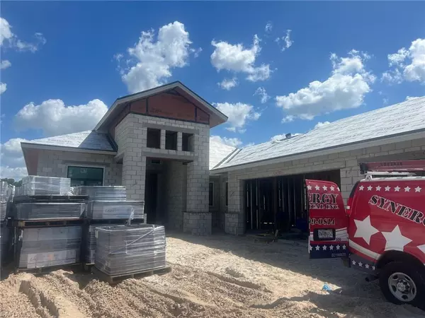 6708 Newport RD, Naples, FL 34109