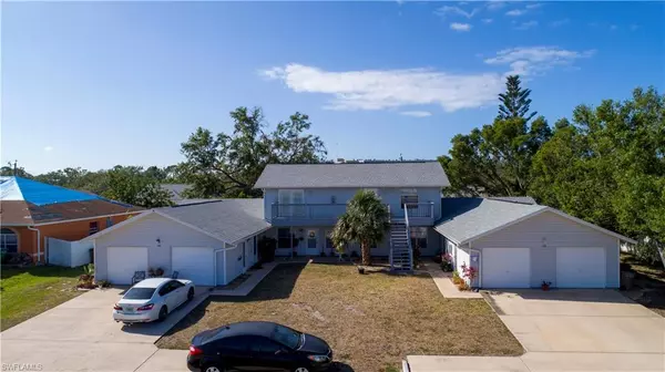 Cape Coral, FL 33990,128 SE 12TH TER #1-4