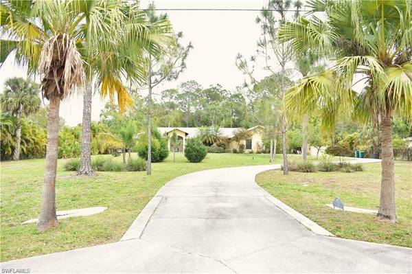 2240 21st ST SW, Naples, FL 34117