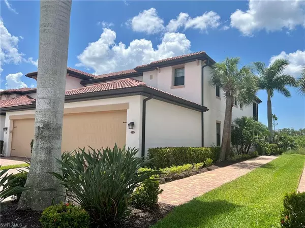 Naples, FL 34113,1594 Oceania DR S #2