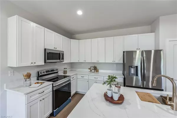 Lehigh Acres, FL 33972,671 Topeka CT