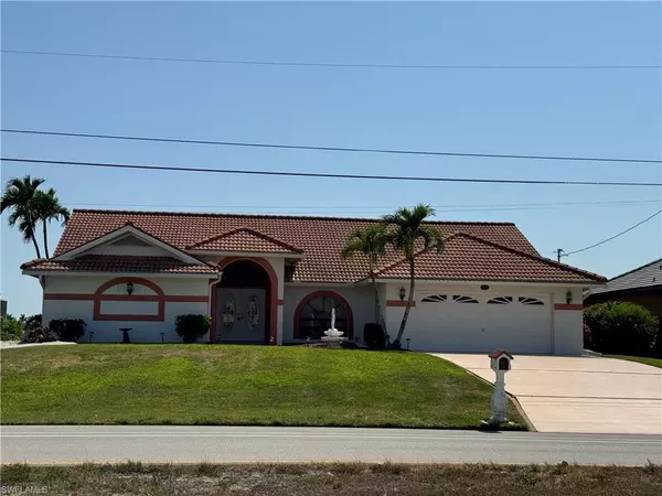 2712 W Archer PKWY, Cape Coral, FL 33904