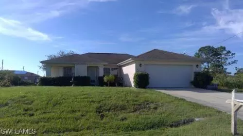 2503 44th ST W, Lehigh Acres, FL 33971