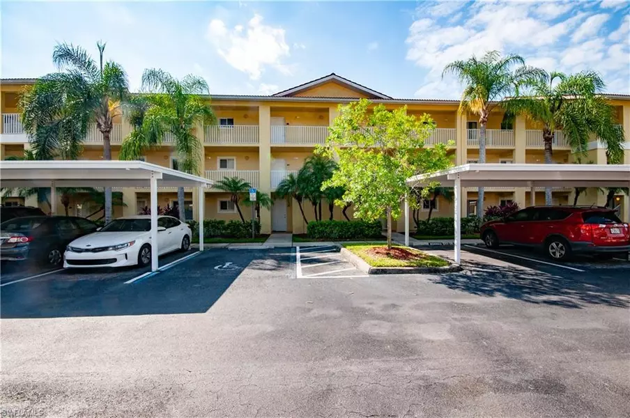 8288 Key Royal LN #1435, Naples, FL 34119