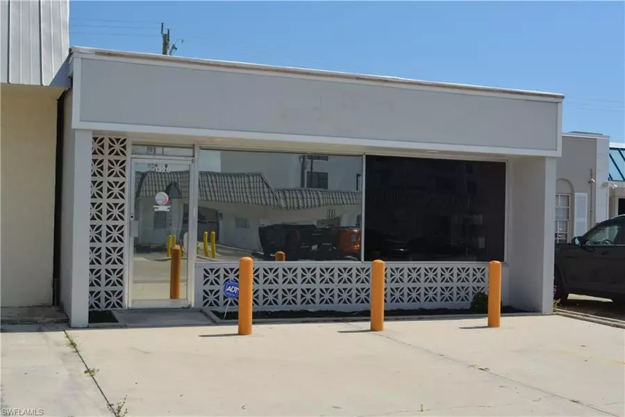 1326 Lafayette ST, Cape Coral, FL 33904