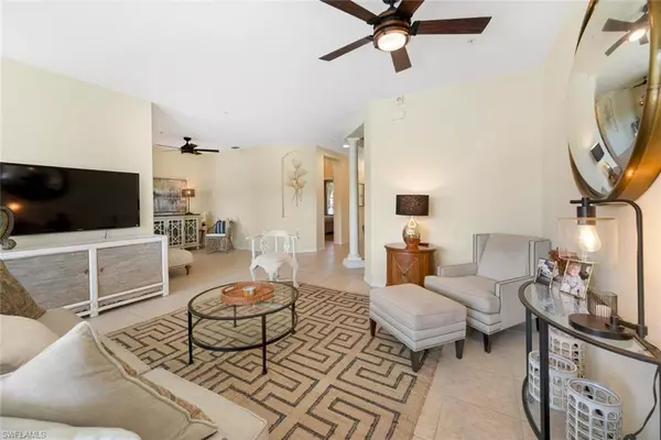 Naples, FL 34112,4630 Winged Foot CT #102