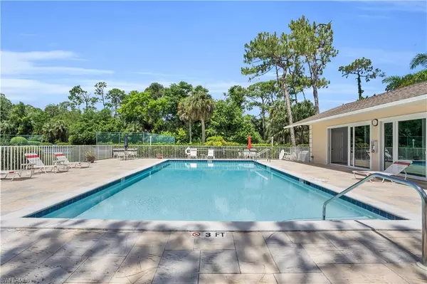 240 Timber Lake CIR #D104, Naples, FL 34104