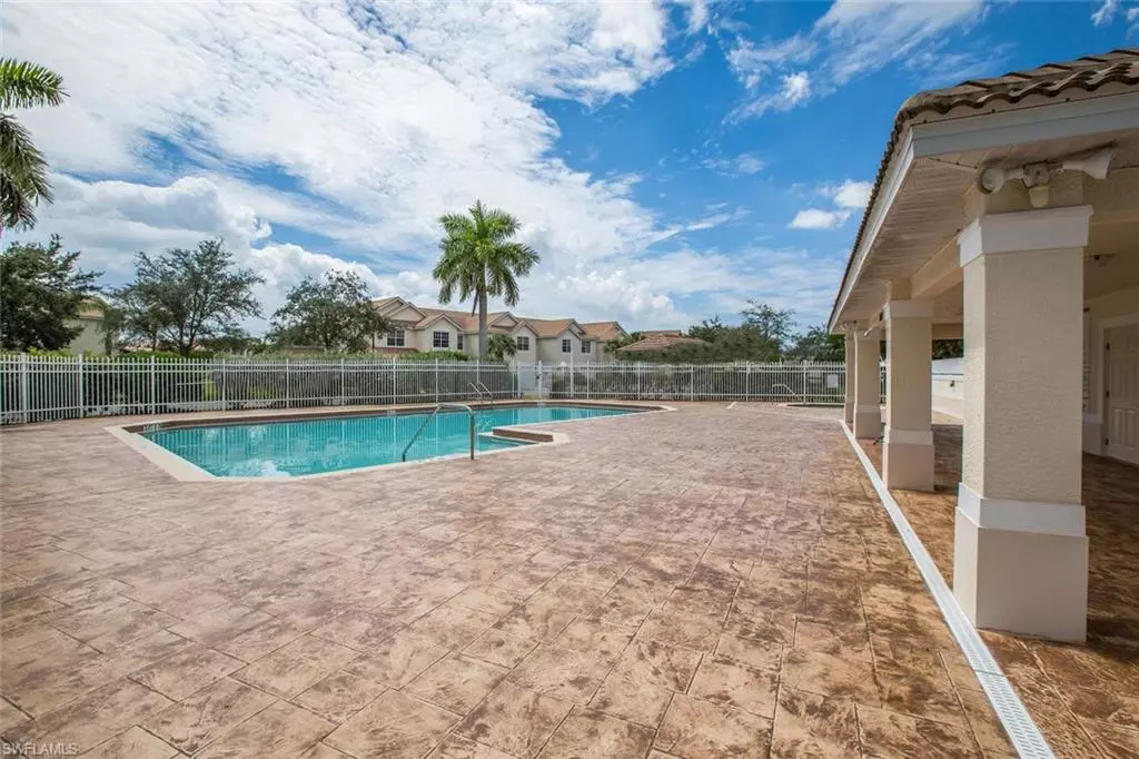 Naples, FL 34105,836 Hampton CIR #171