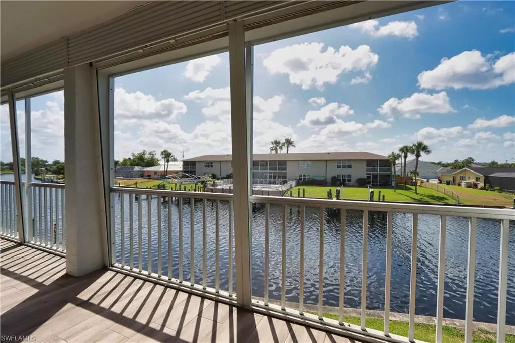 Cape Coral, FL 33904,4541 SE 5th PL #207