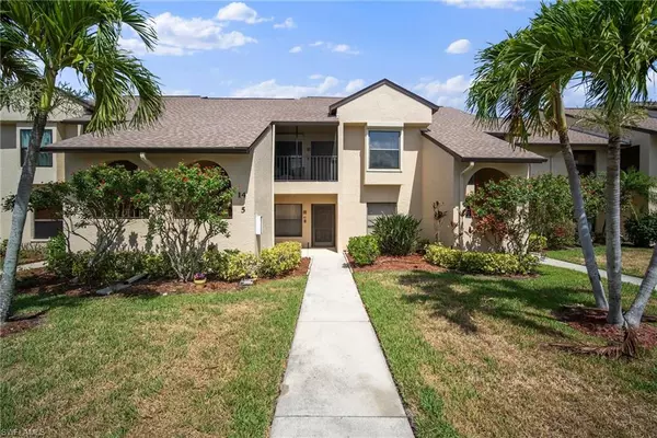 Fort Myers, FL 33919,8514 Charter Club CIR #14