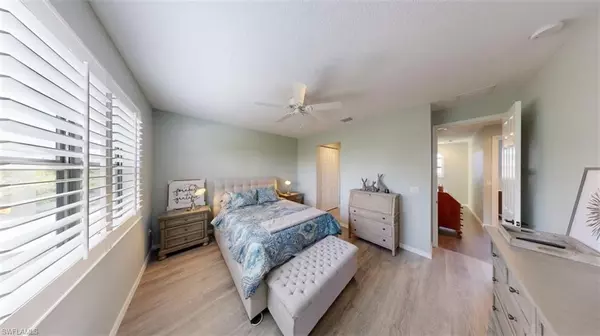 Naples, FL 34104,8943 Madrid CIR