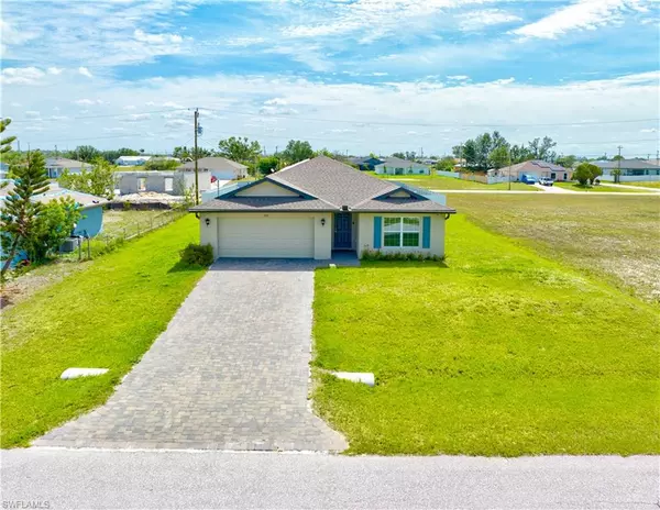 2119 NE 6th PL, Cape Coral, FL 33909