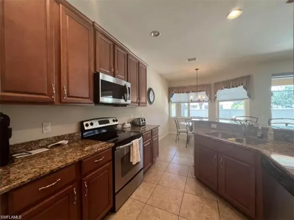 Fort Myers, FL 33908,4424 Broadleaf CIR